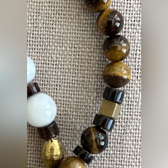 26 inch Brass Cross and Tiger Eye Gemstone bead necklace NWOT - Picture 6 of 11